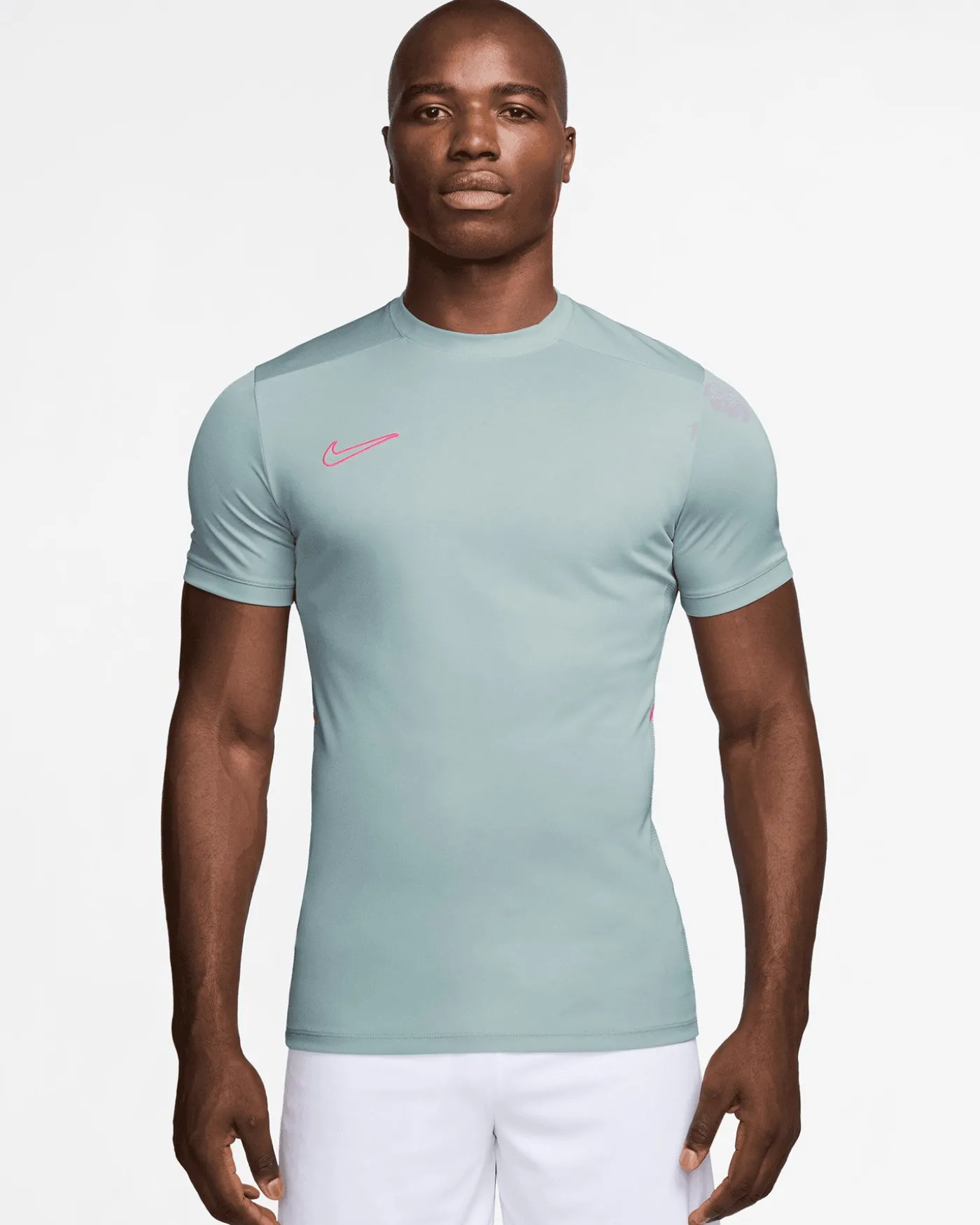 ACADEMY 25 M